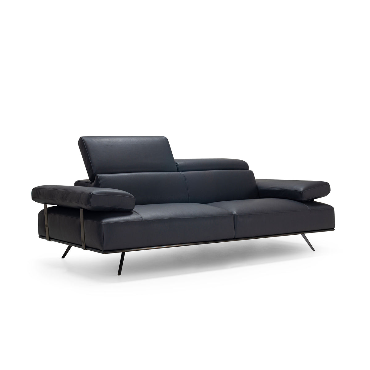 Bellini Italian Home Loveseat Leather in Dandy