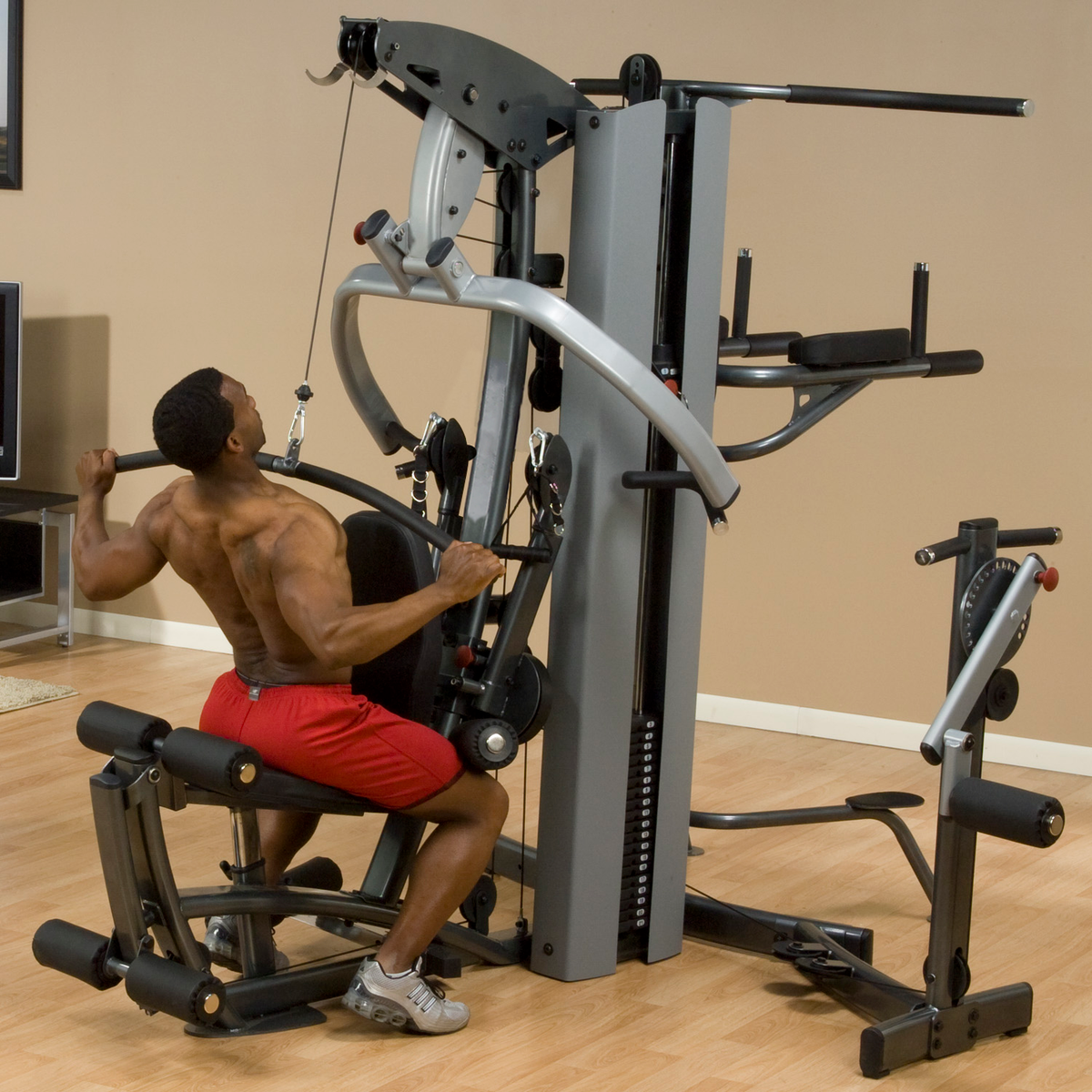 Body Solid F500 GYM, 310LB STACK