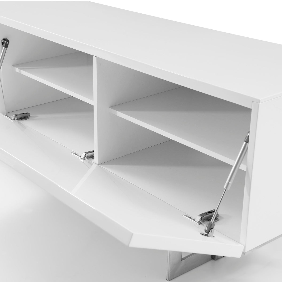 Bellini Italian Home Saleen TV Stand