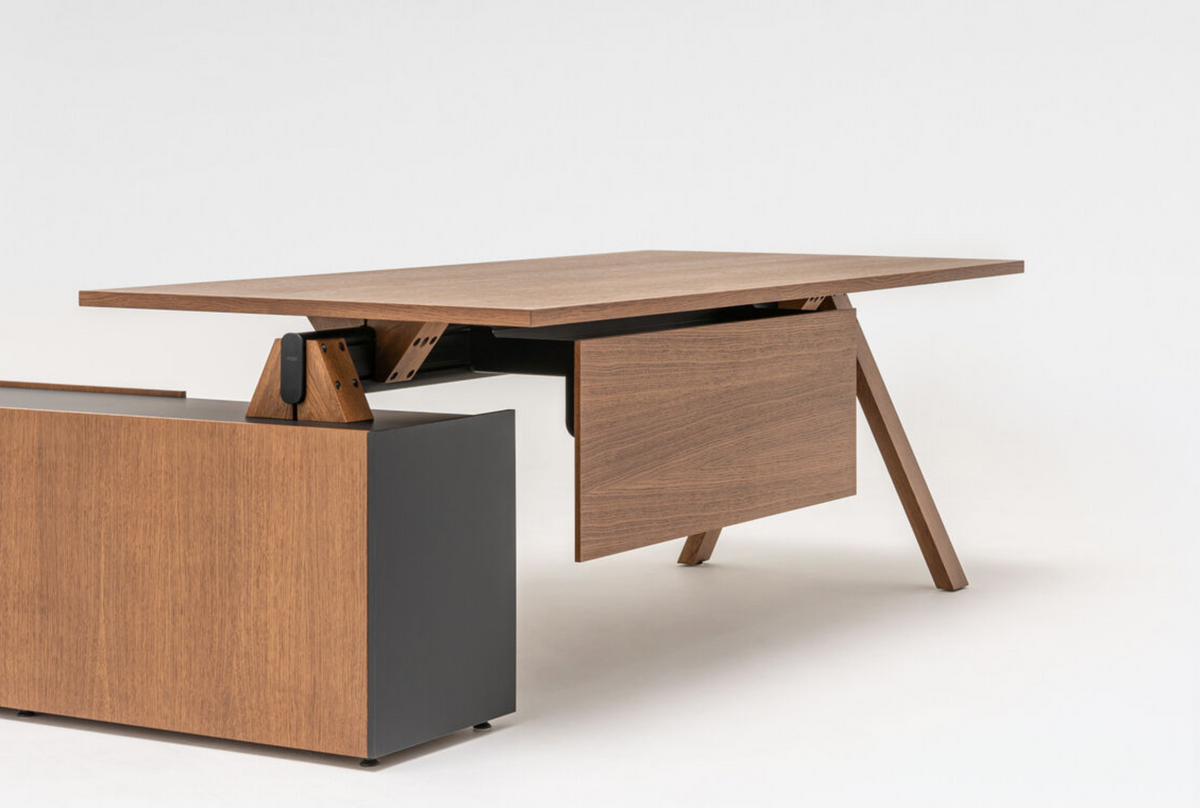 MDD Viga Executive Desk